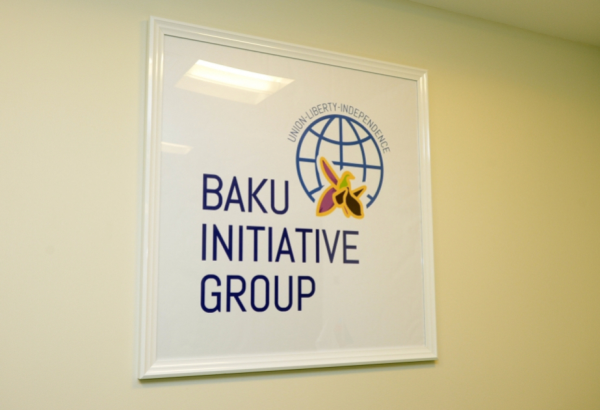 Bakı Təşəbbüs Qrupunun təşkilatçılığı ilə “Afrikada Fransanın neokolonializm siyasətinə” həsr edilmi